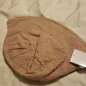 New forever 21 bucket hat